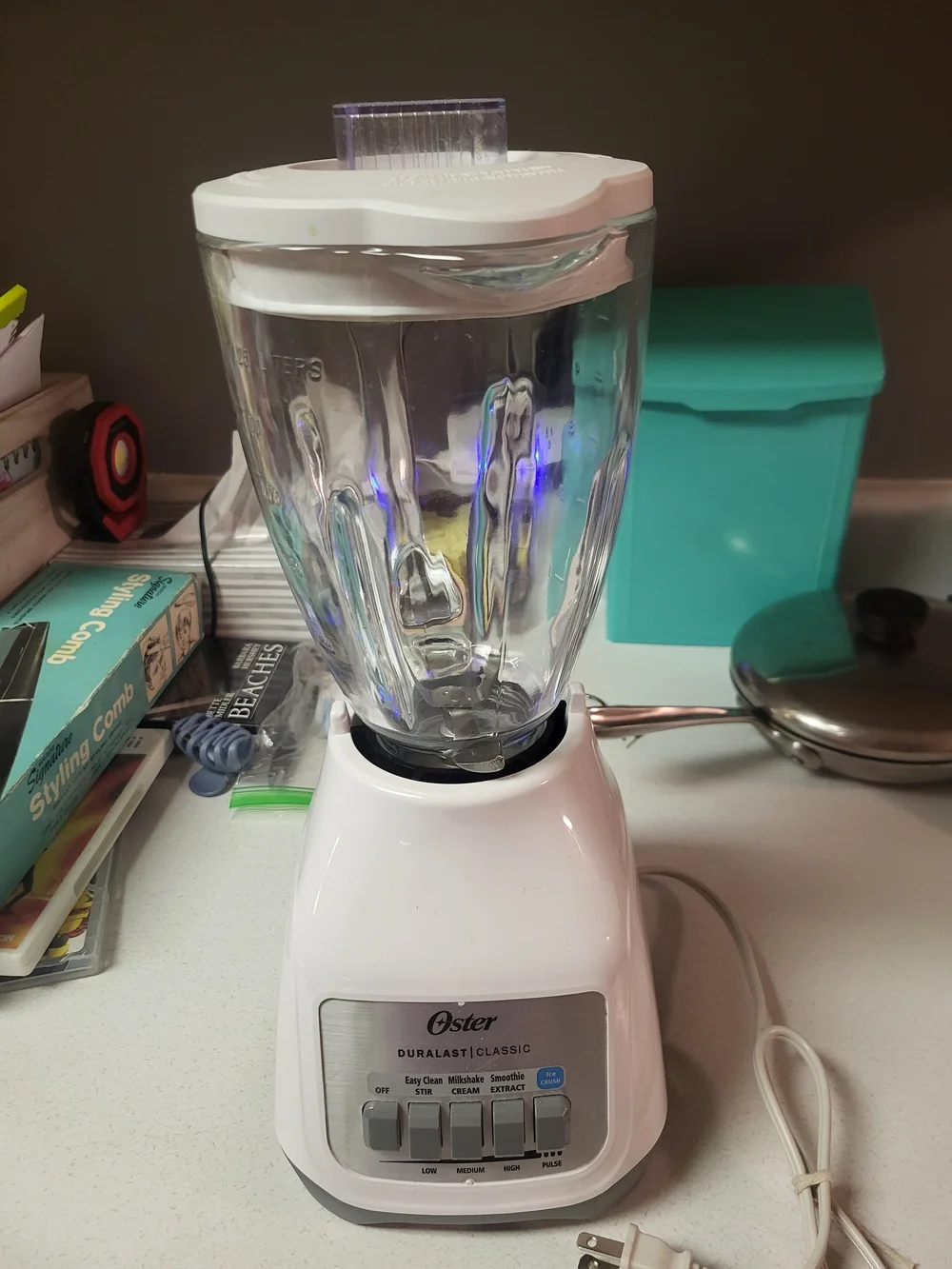 Oster White Duralast Classic Blender - White